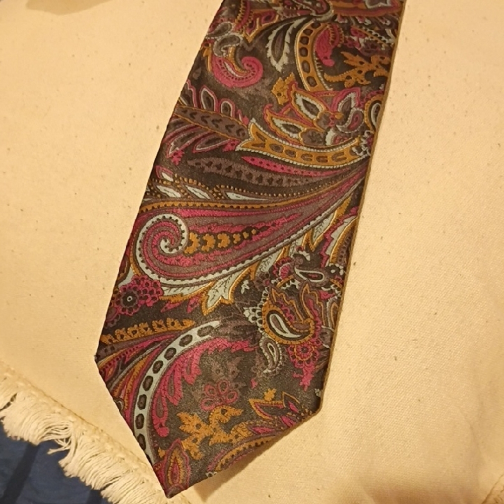 Elegant Bracers Vintage Tie- Black Blue Purple